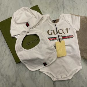 New in Box Baby Gucci Cotton Gift Set 3-6 Months